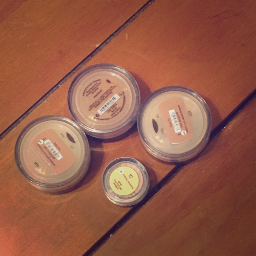 Bare Minerals
